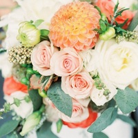 The Perfect Spring Wedding Bouquet