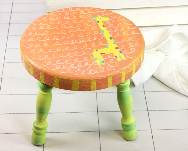 Giraffe Stool Painting Craft