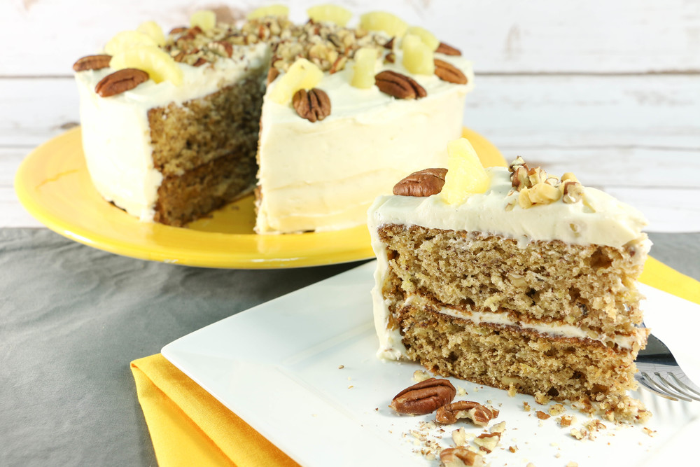 Easy hummingbird cake recipe thebestdessertrecipes
