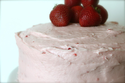 Fresh Strawberry Jello Cake