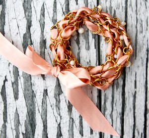 How to Make a Wrap Bracelet with Ribbon and Chain