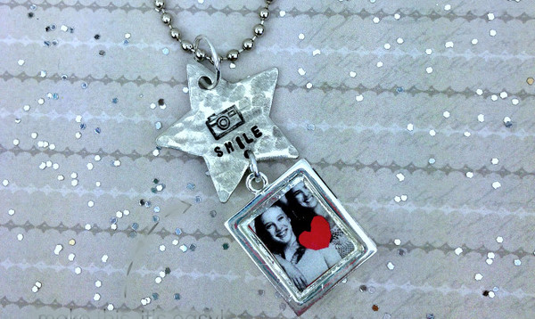 How to Make a Necklace with Photo Pendant