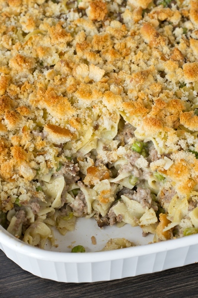 Comforting Amish Yumasetti Ground Beef Casserole