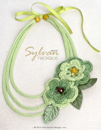 Easy Flower Crochet Necklace Pattern