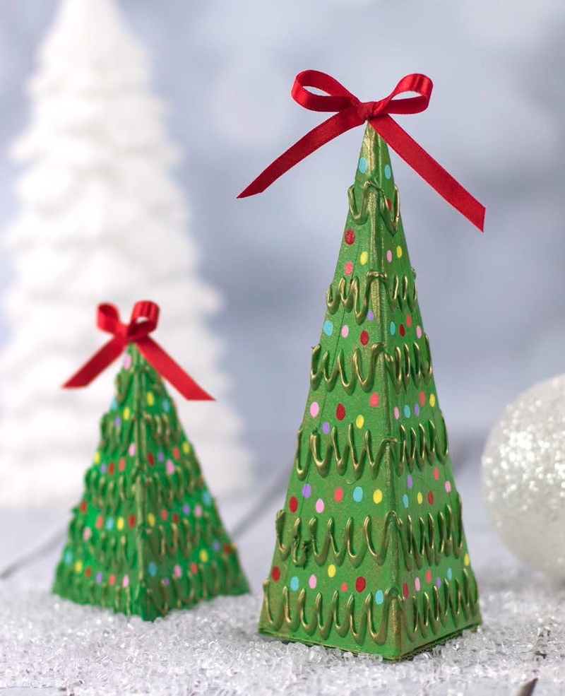 Cardboard Christmas Tree | FaveCrafts.com