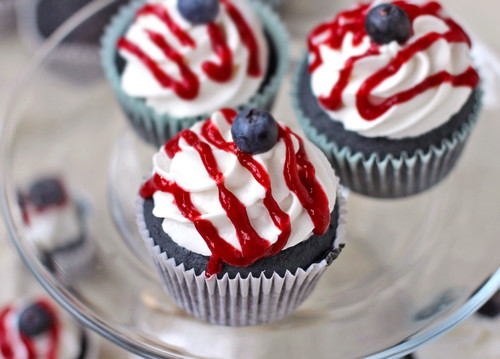 Patriotic Blue Velvet Cupcakes