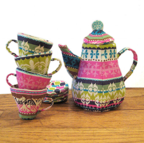 Quilted Tea Set