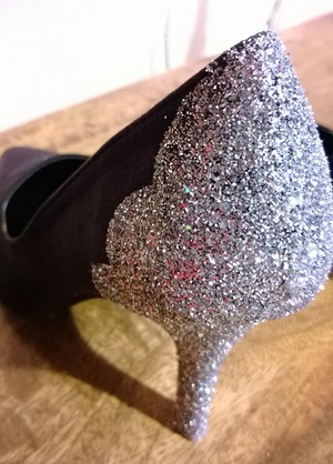 Glitter Scallop Heels Step 6