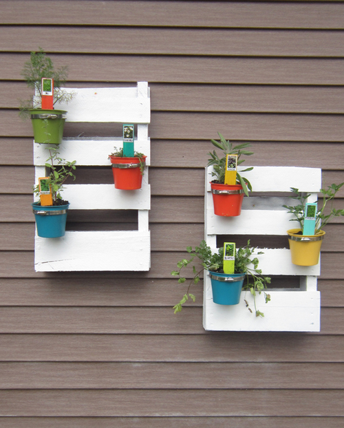 Pallet DIY Garden Projects