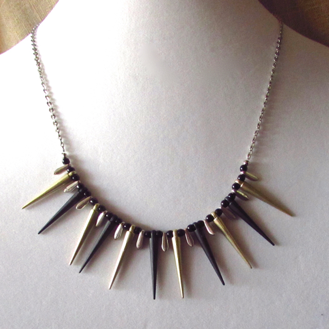 Rocker Chic Statement DIY Necklace_1