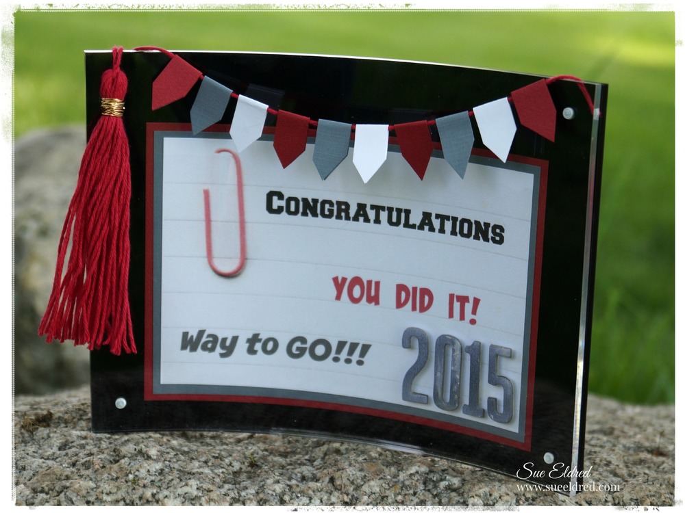 DIY Graduation Frame | FaveCrafts.com