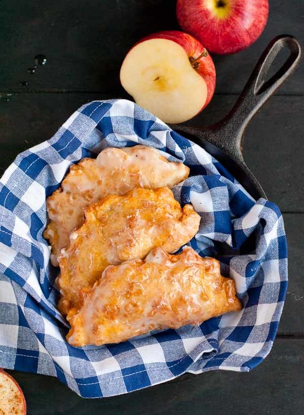 Amish Apple Hand Pies TheBestDessertRecipes com Amish Apple Hand Pies TheBestDessertRecipes com