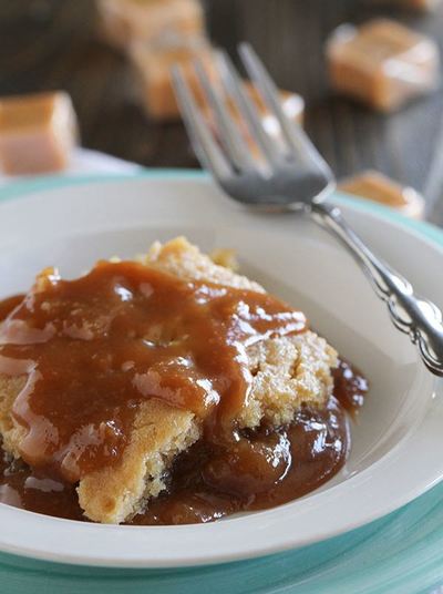 Slow Cooker Caramel Blondies