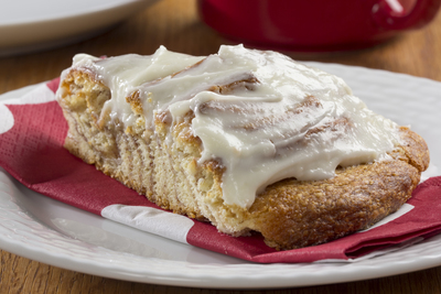 Cinnamon Roll Cake