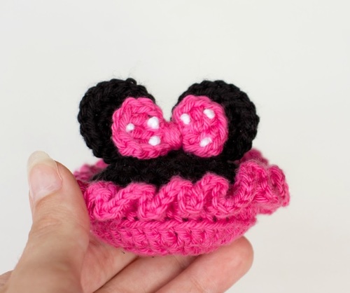 Minnie-Inspired Crochey Baby Booties