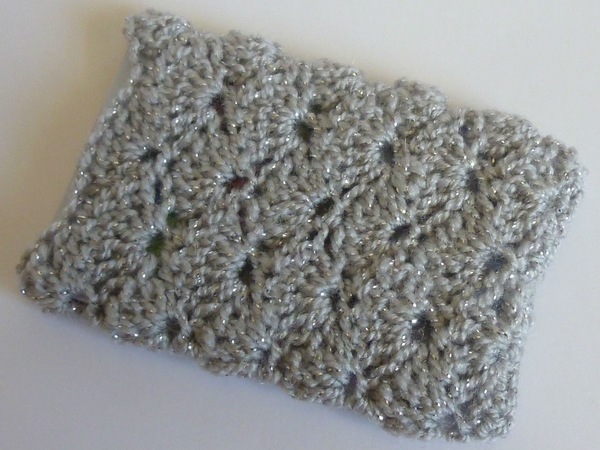 Shell Stitch Business Card Holder