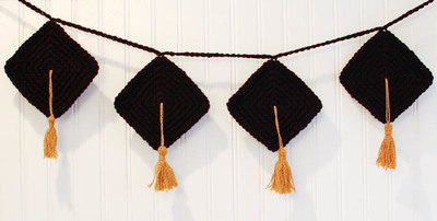 Crochet Graduation Bunting