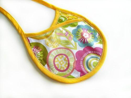 Reversible Crossover Baby Bib Pattern