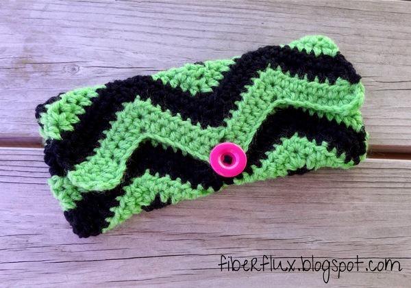 Crochet Chevron Clutch