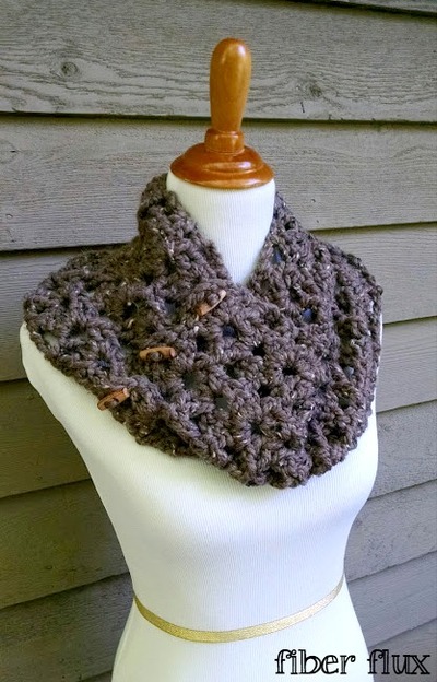 One Skein Tweedy Twig Crochet Cowl