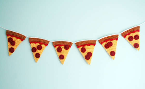 Crochet Pepperoni Pizza Garland