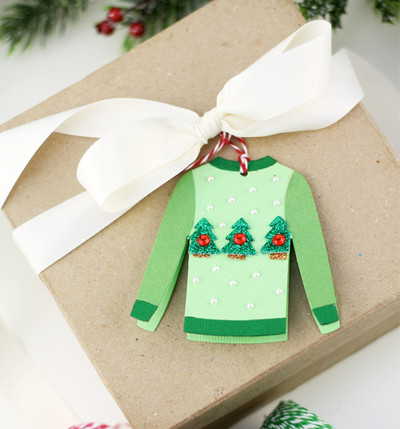 DIY Ugly Sweater Holiday Gift Tags