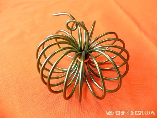 Dollar Store Floral Wire Pumpkins