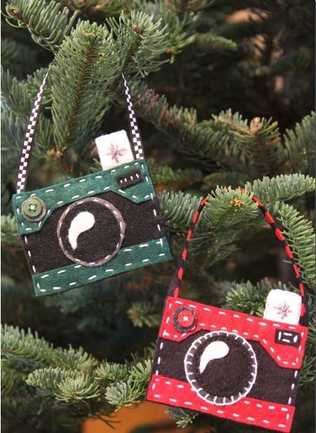 Felt Camera DIY Christmas Ornaments