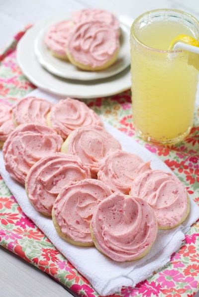 Frosted Strawberry Lemonade Cookies