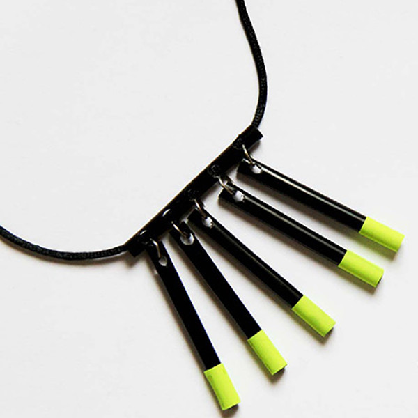 Funky DIY Drinking Straw Necklace