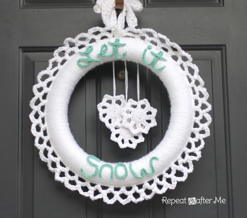 Crochet Winter Wreath AllFreeCrochet crochet-winter-wreath-allfreecrochet