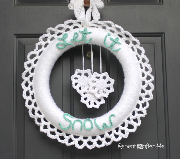 Crochet Winter Wreath