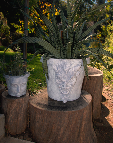 Plaster Mask Halloween Planters