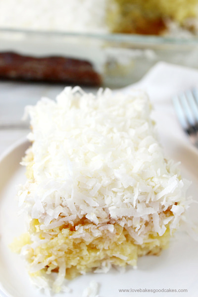 Coconut Cream Pie Poke Cake