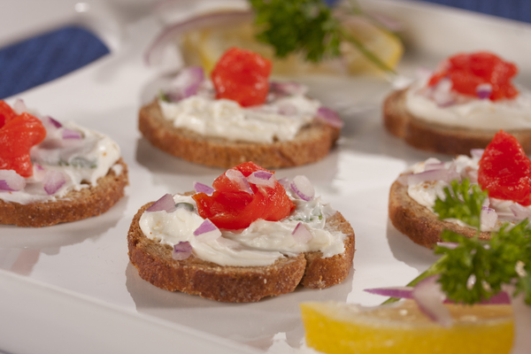 Smoked Salmon Rounds