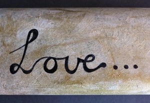 DIY Wine Bottle Centerpiece