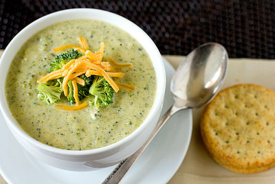 Copycat Pioneer Woman's Broccoli Cheddar Soup
