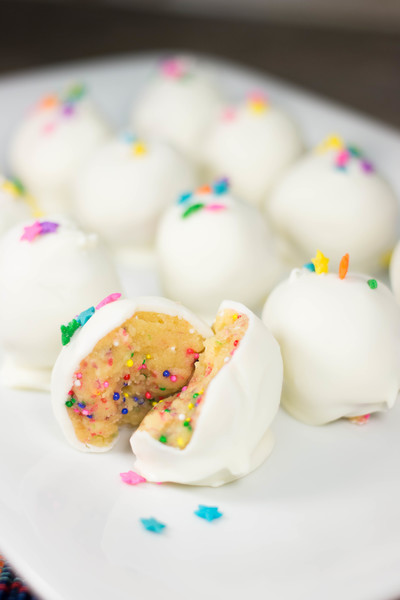 No Bake Cake Batter Cake Balls