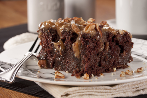 Chocolate Caramel Cake With Condensed Milk Caramel Pecan Poke Cake Mrfood Com Chocolate Caramel Cake With Condensed Milk Caramel Pecan Poke Cake Mrfood Com