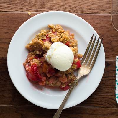 Strawberry Rhubarb Crisp with Oatmeal Cookie Streusel