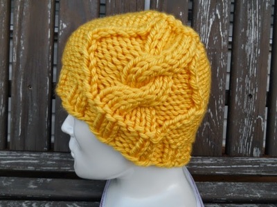 Dream of Sunny Days Cable Hat