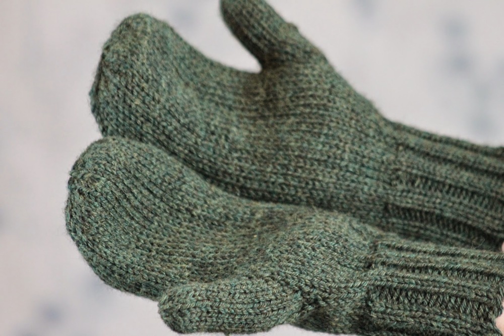 warmest knit mittens