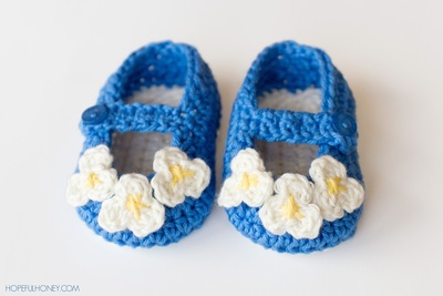 Vintage Mary Jane Crochet Baby Shoes Pattern