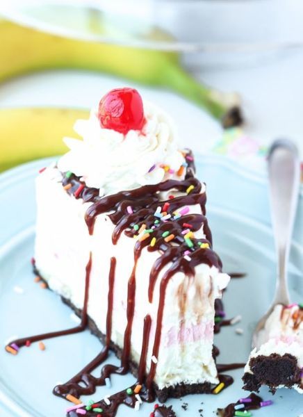 No Bake Banana Split Cheesecake