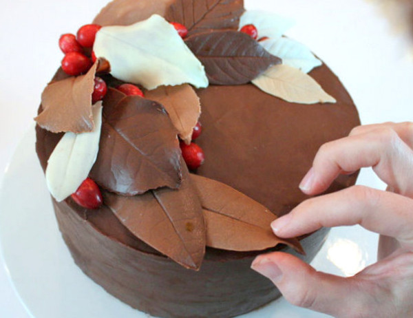 White Chocolate Leaf Cake
