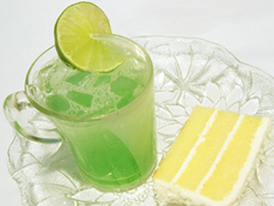 Bubbly Wedding Punch | MrFood.com