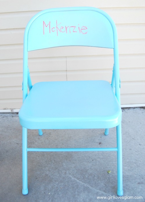 DIY Chalkboard Folding Chairs