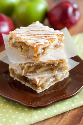 Apple Pie Bars with Vanilla Glaze