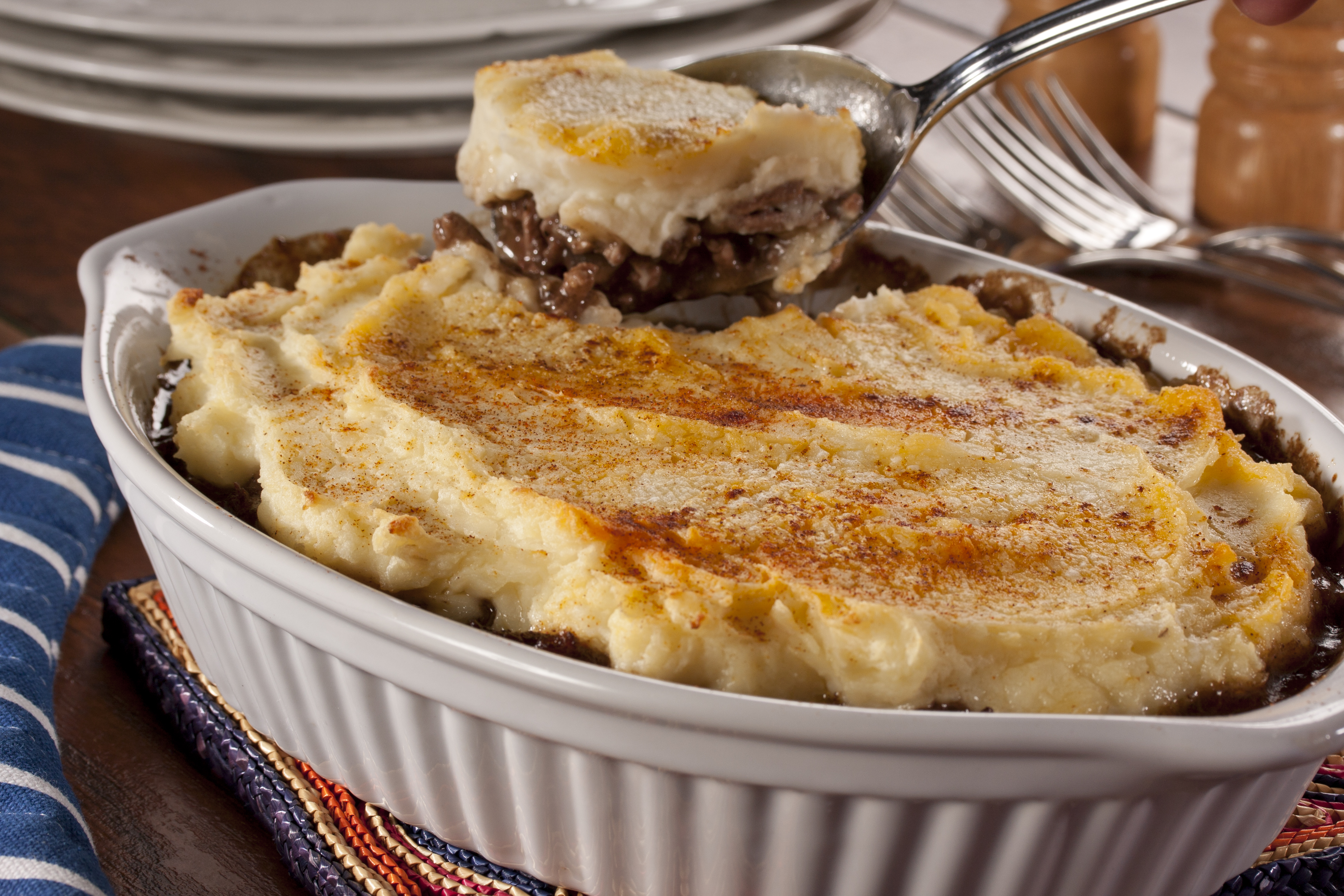 Easy Cheesy Cottage Pie Mrfood Com