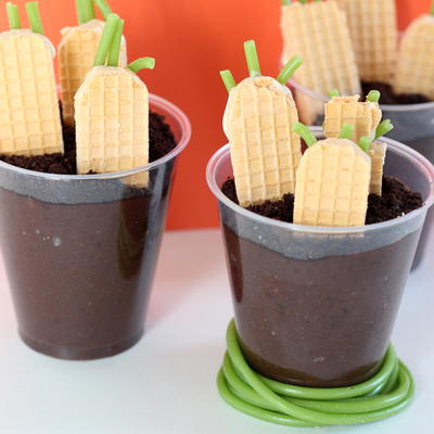 Carrot Patch Pudding Cups